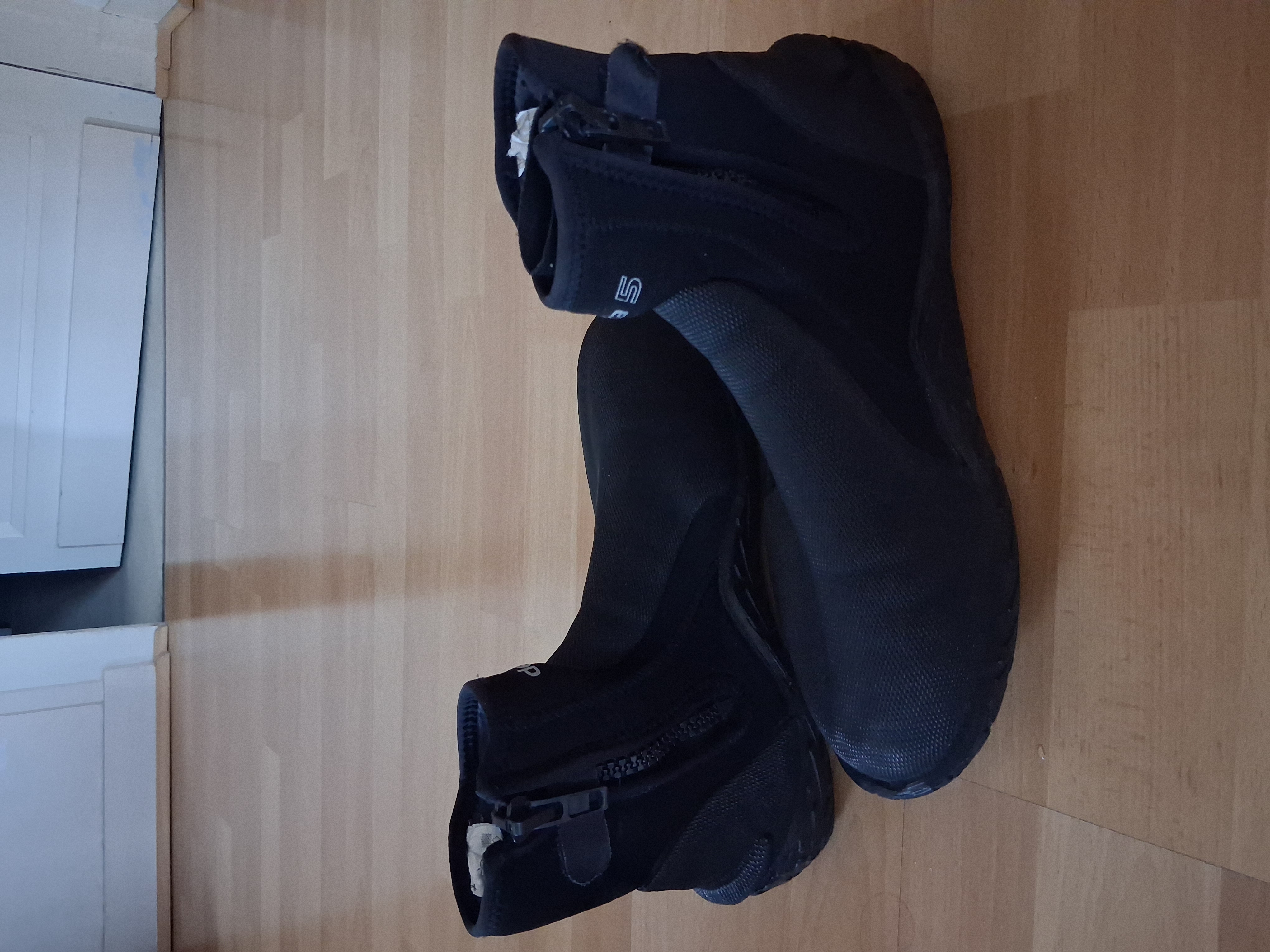 coté fermeture éclair